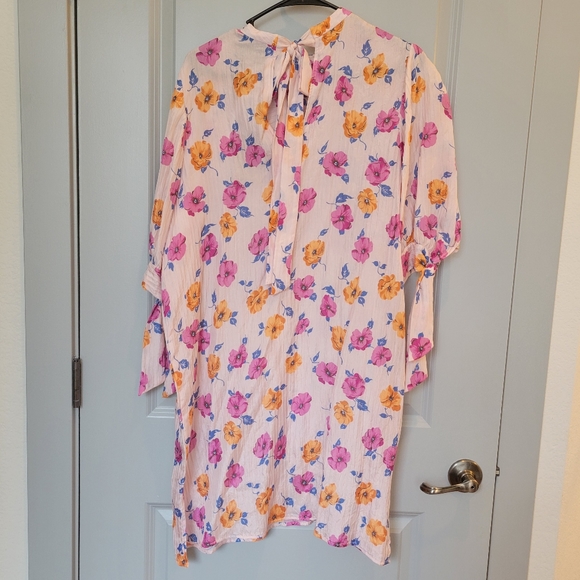 No.6 Adelaide Dress in Pink Large Pansy Silk - Picture 2 of 4